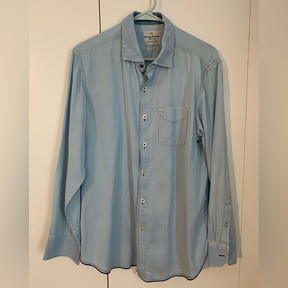 Tommy Bahama men’s blue Lyocell blend button down shirt size Medium